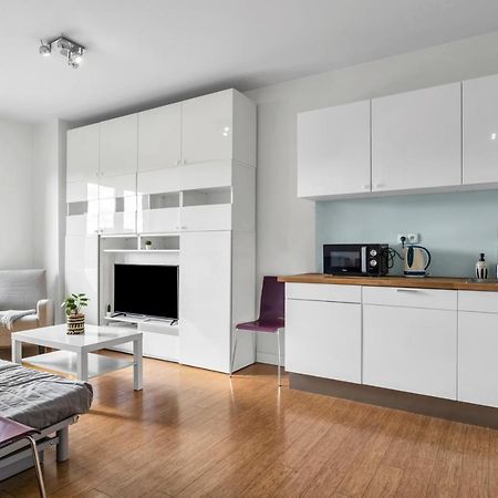 1Br New Apt 20Min Centre Parking Warszawa Exteriör bild